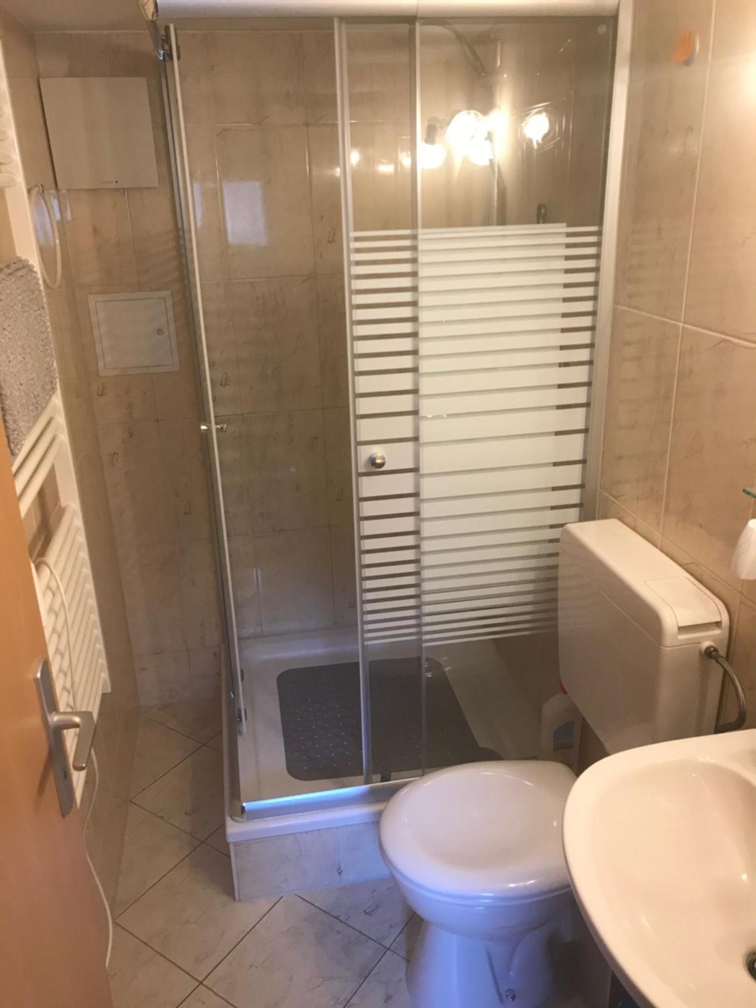 Apartment Ferienwohung Am Stadtrand Von Rostock